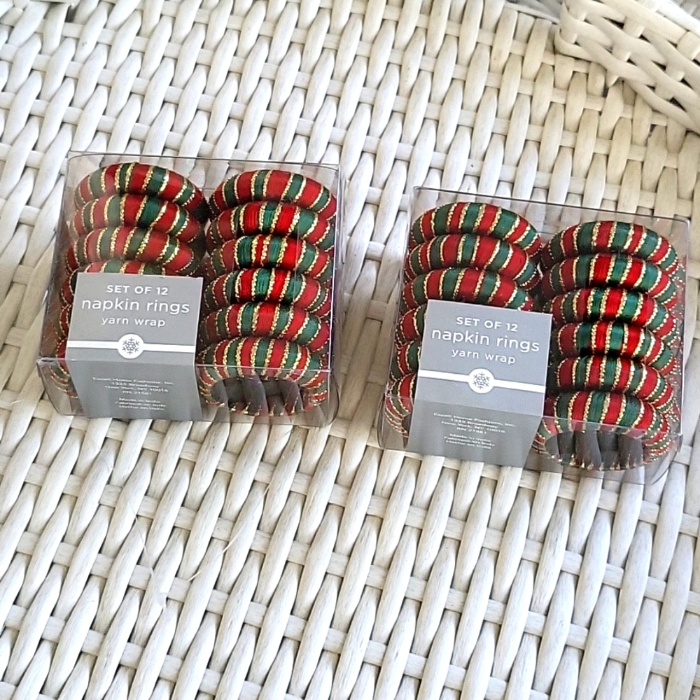 NEW 2 SETS 12 HOLIDAY NAPKIN RINGS